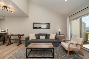 Meadow Ridge Court 18 Unit 11